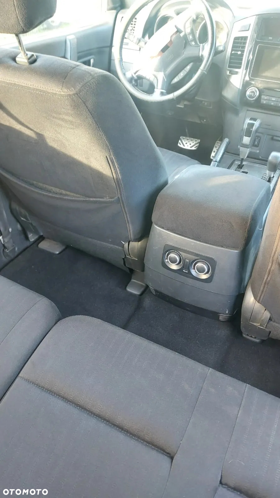 Mitsubishi Pajero 3.2 DID Instyle - 11