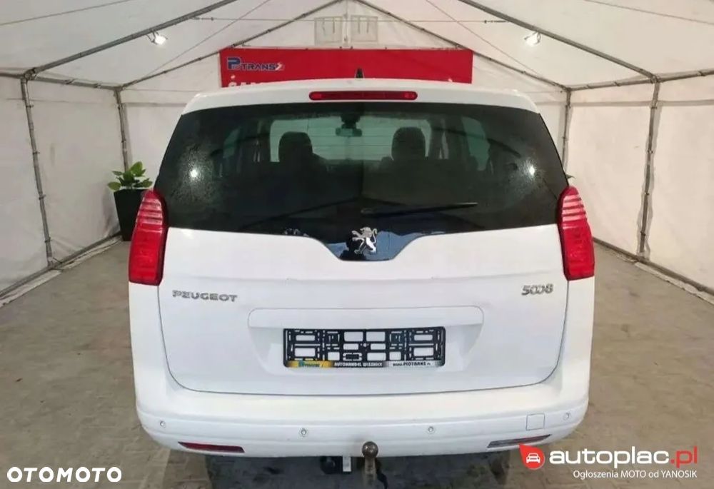 Peugeot 5008 - 5