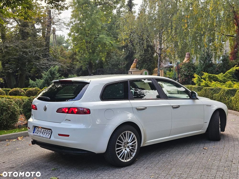 Alfa Romeo 159 2.0JTDM Distinctive - 6