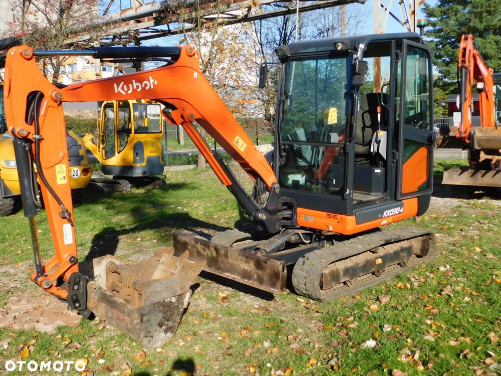 Kubota kx 030-4 waga 2,85t ( jak kx 027-4, U27, Cat 302,7)
