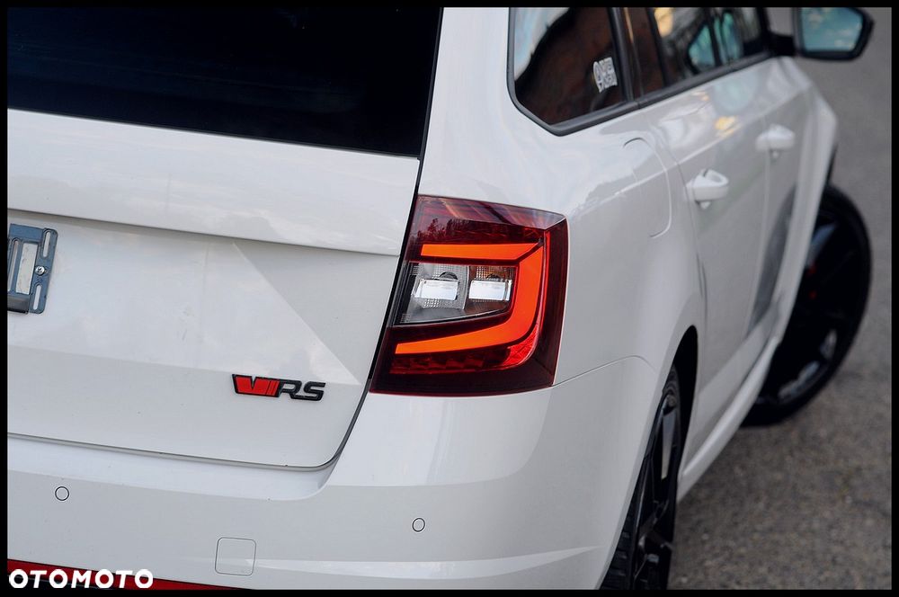 Skoda Octavia 2.0 TDI 4x4 DSG RS - 21