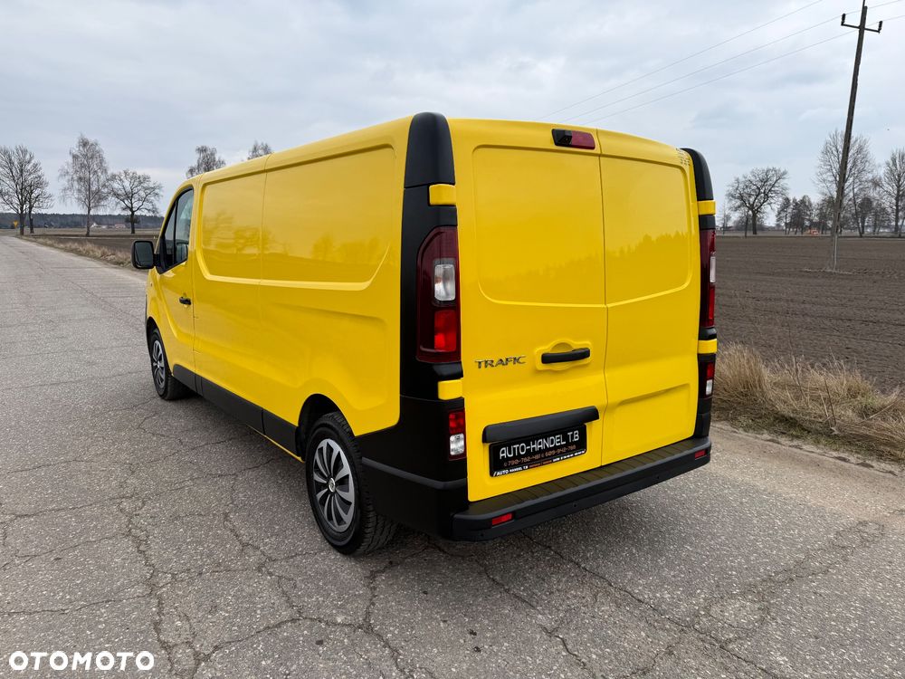 Renault Trafic - 6