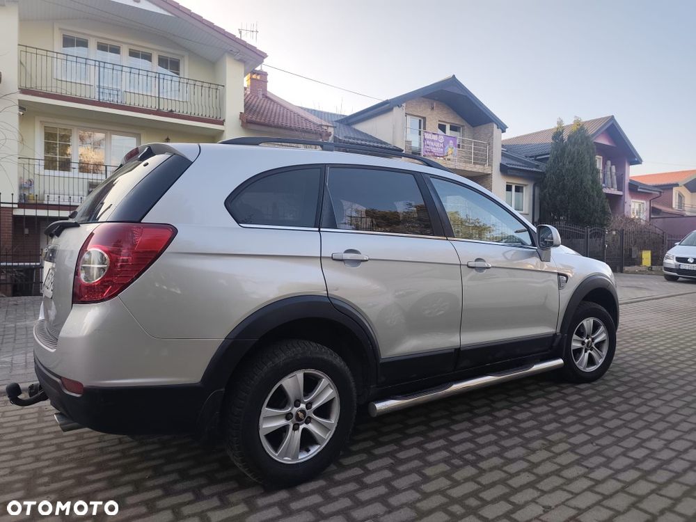 Chevrolet Captiva - 4