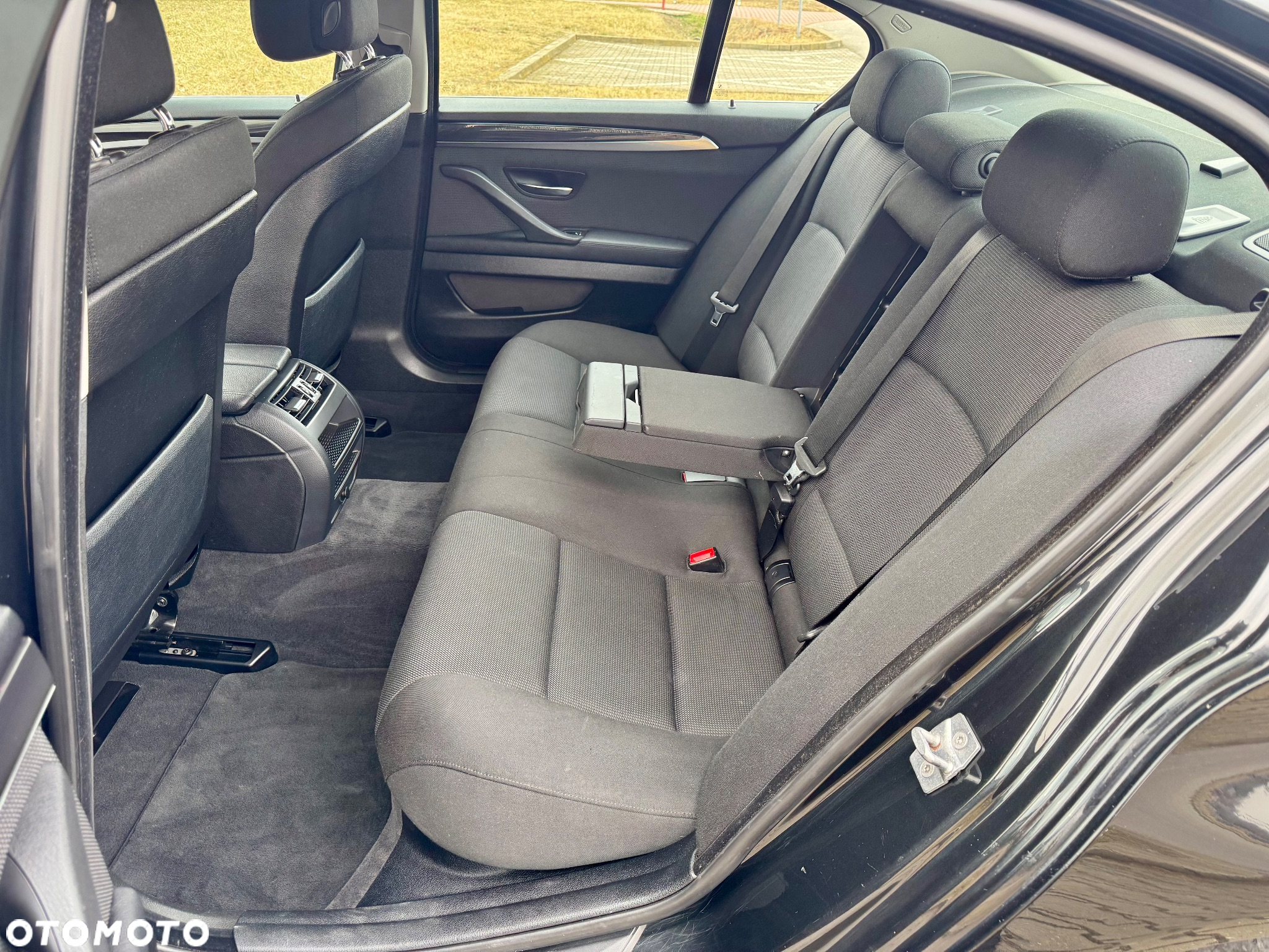 BMW Seria 5 523i - 18
