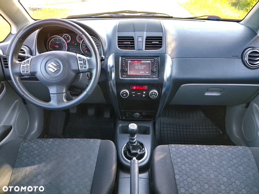 Suzuki SX4 - 9