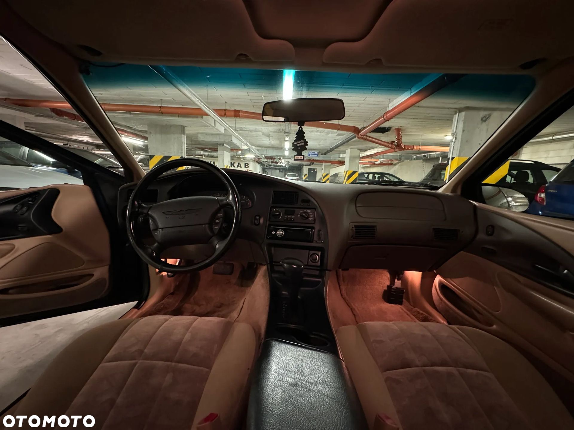 Ford Thunderbird 5.0 Sport - 21
