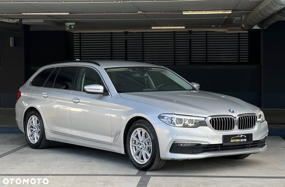 BMW Seria 5 530d xDrive Sport Line - 2