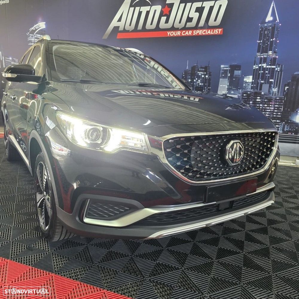 MG ZS EV 44.5 kWh Luxury - 4