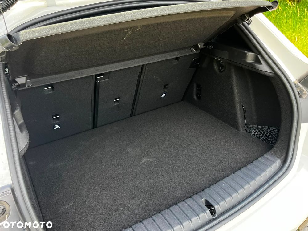 BMW Seria 1 - 25