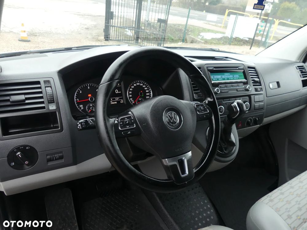 Volkswagen Transporter - 19