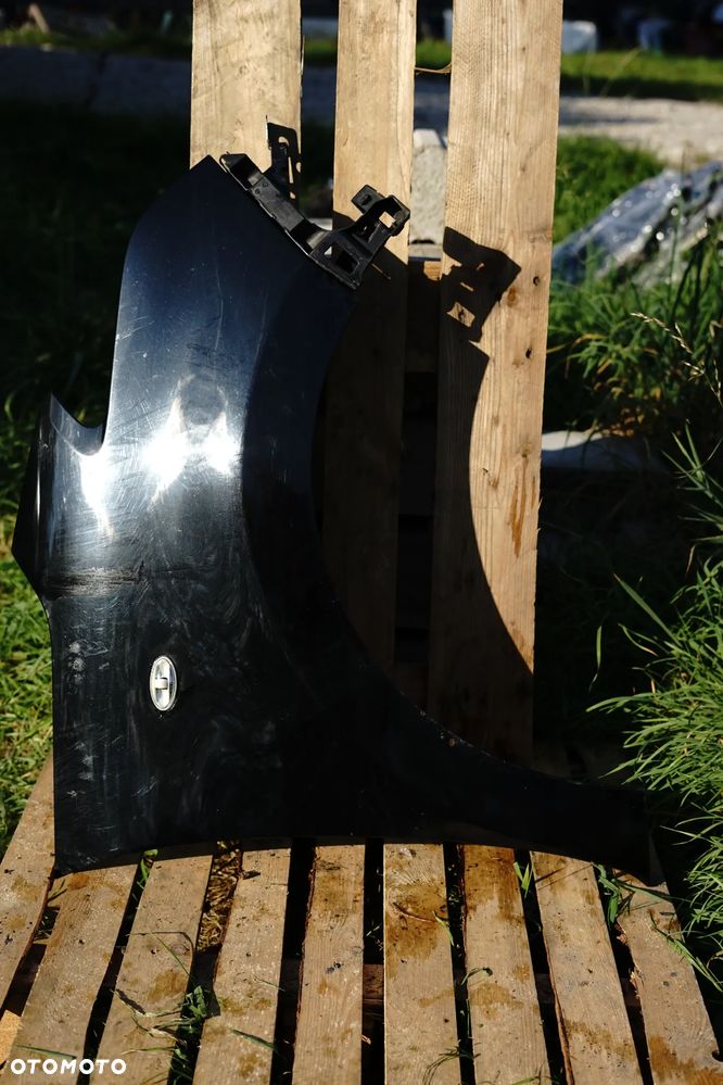 Błotnik przód przedni prawy Citroen C3 Picasso KTVD