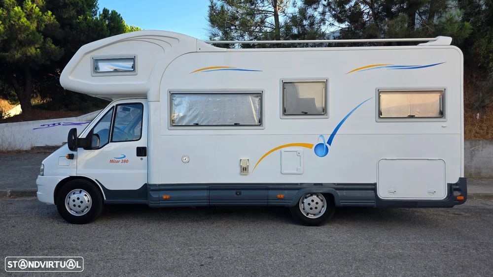 CI International Mizar 7 Metros Cama Casal Atrás Frigorifico Grande - 2