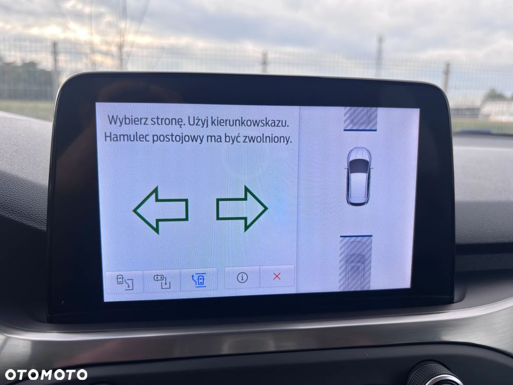 Ford Focus 2.0 TDCi DPF Start-Stopp-System Business - 29