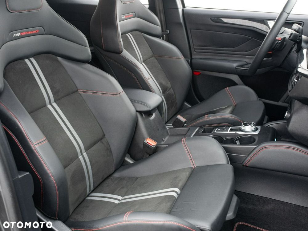 Ford Focus 2.3 EcoBoost S&S ST X - 26