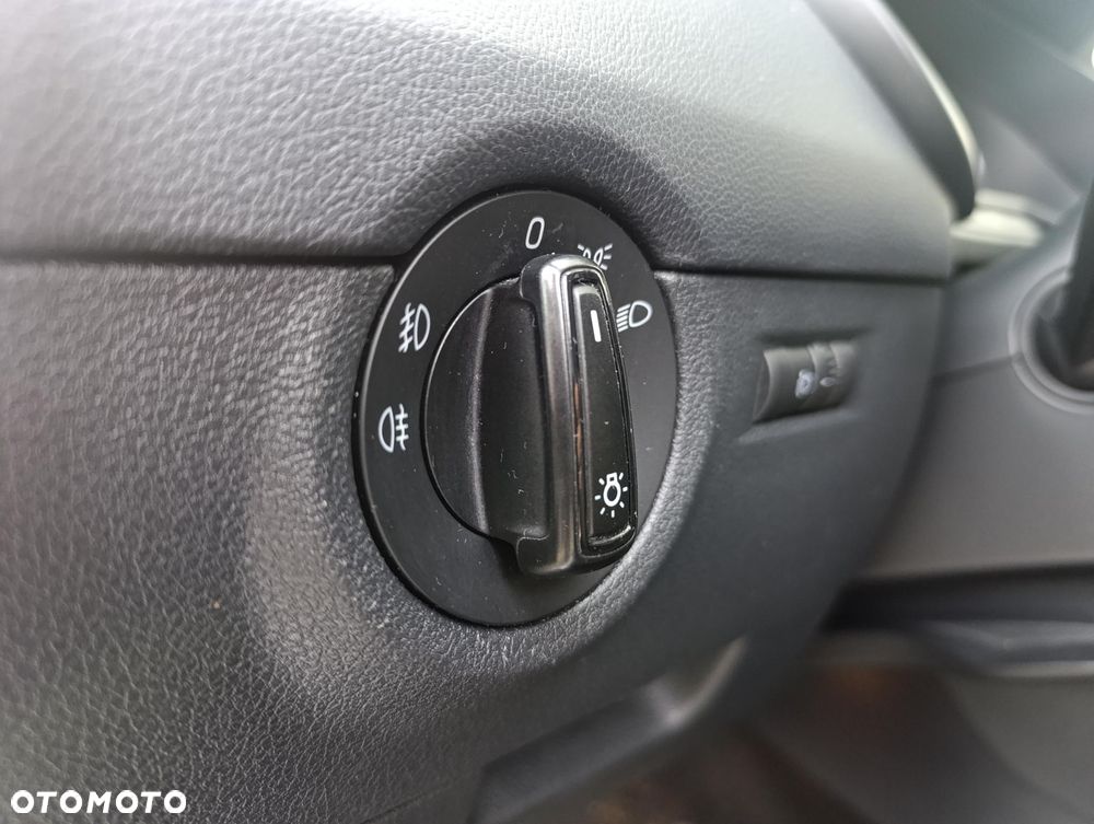 Skoda Octavia 1.4 TSI Ambition - 8