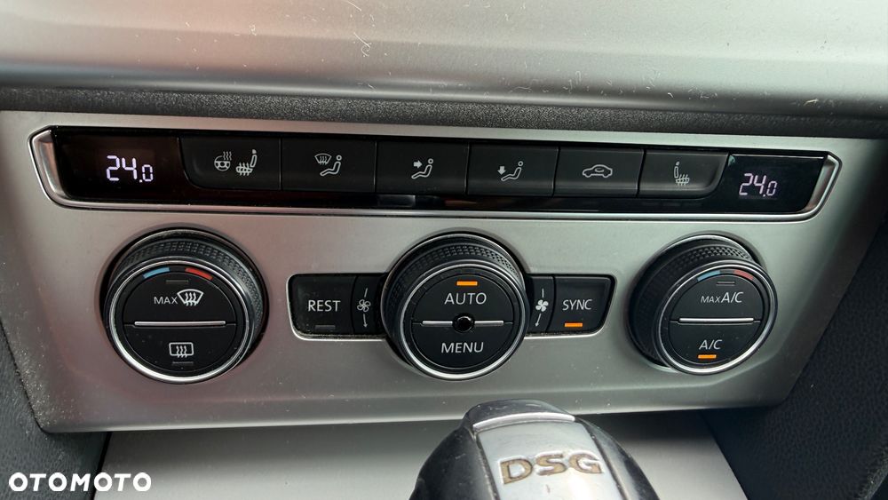 Volkswagen Passat 2.0 TDI BMT Comfortline DSG - 16