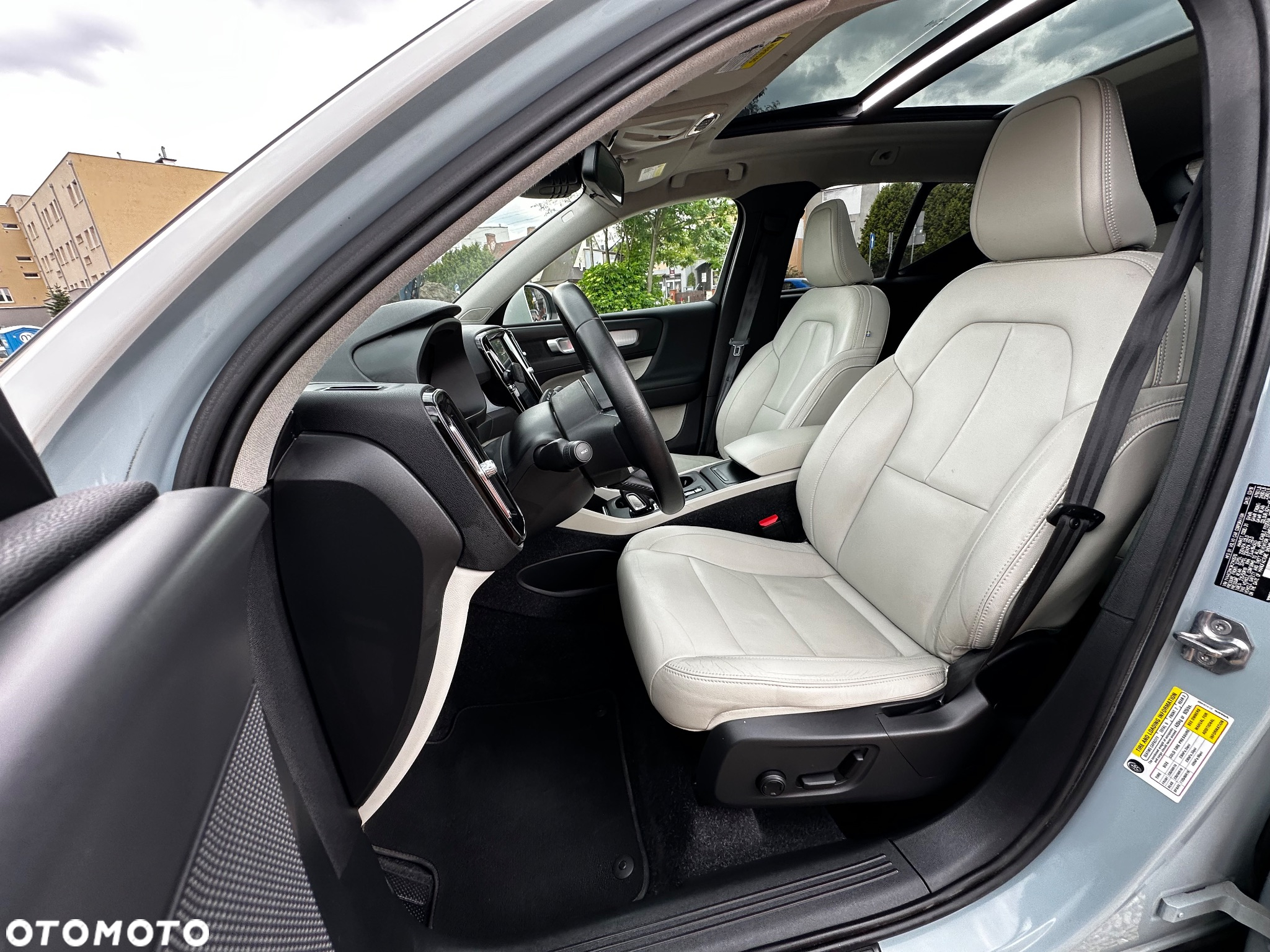 Volvo XC 40 - 20