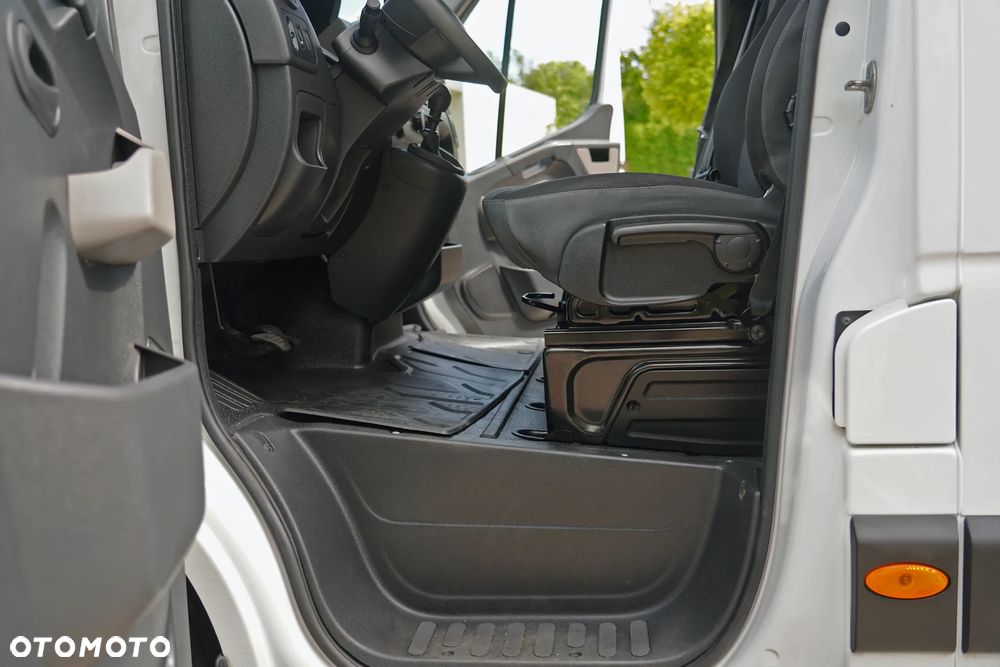 Renault Master - 9