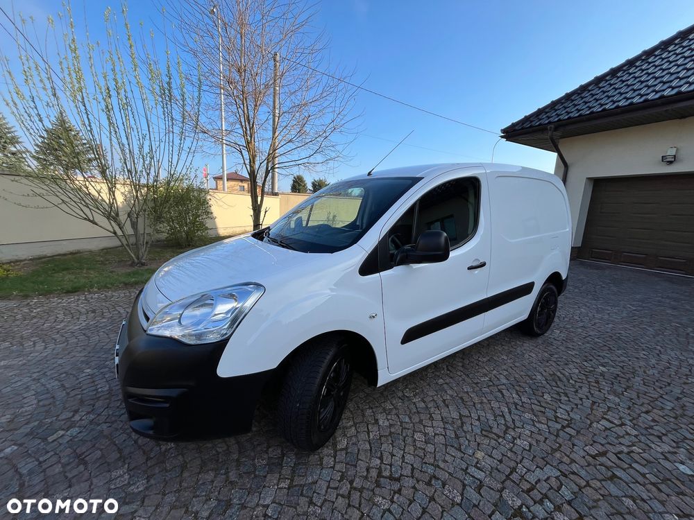 Citroën BERLINGO - 11