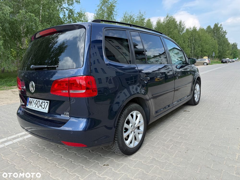 Volkswagen Touran 1.6 TDI DPF Comfortline DSG - 4