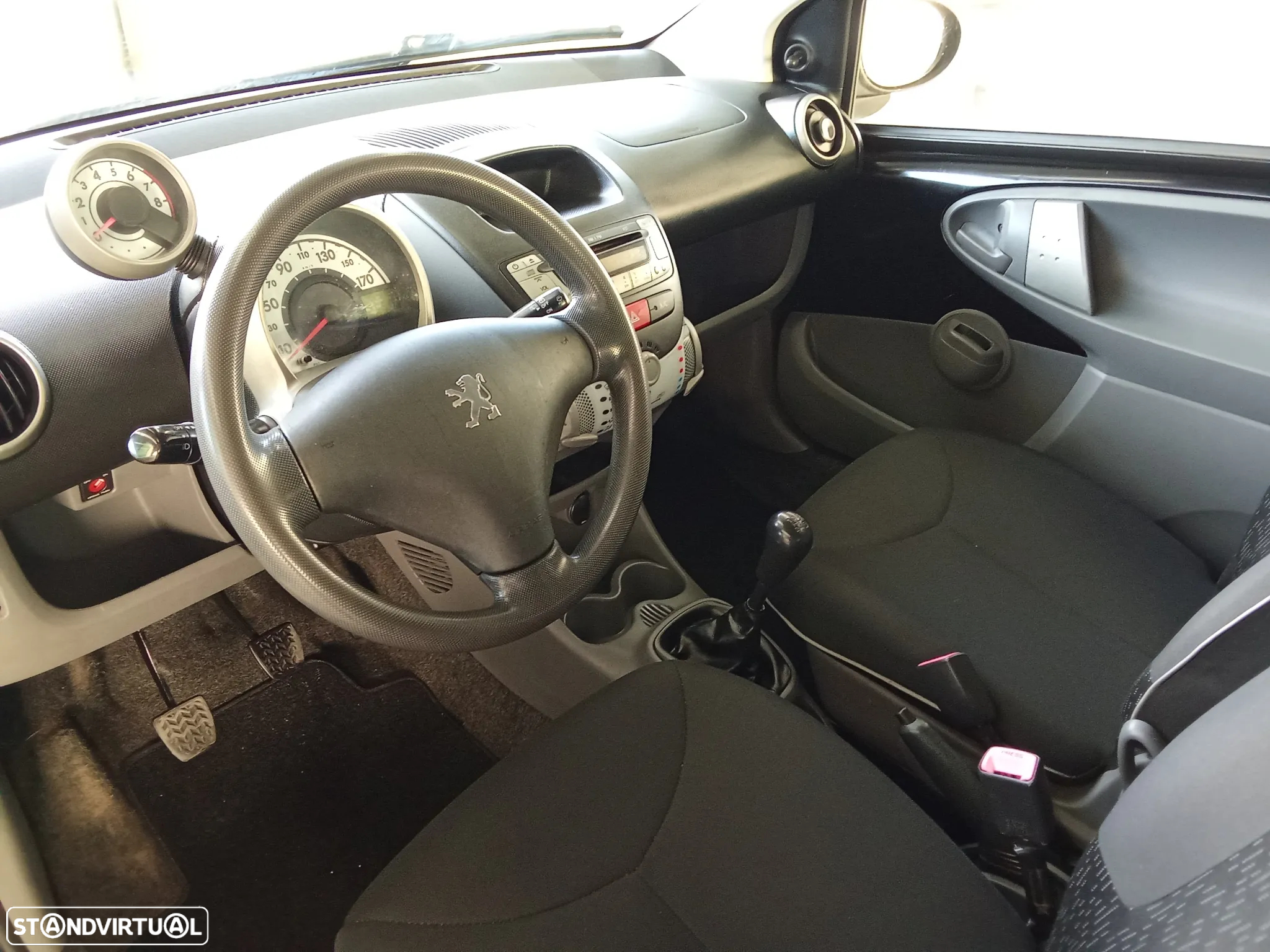 Peugeot 107 1.0 Active - 7