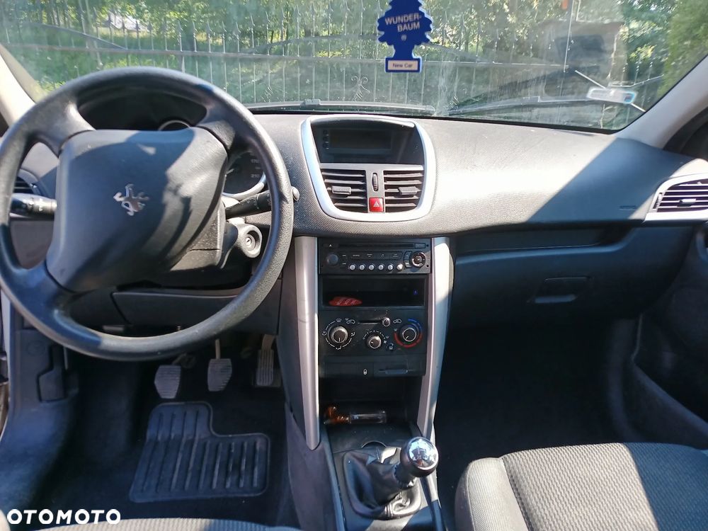 Peugeot 207 - 5