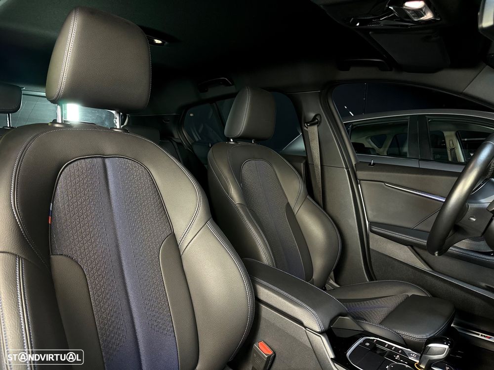 BMW 116 d Pack M Auto - 27