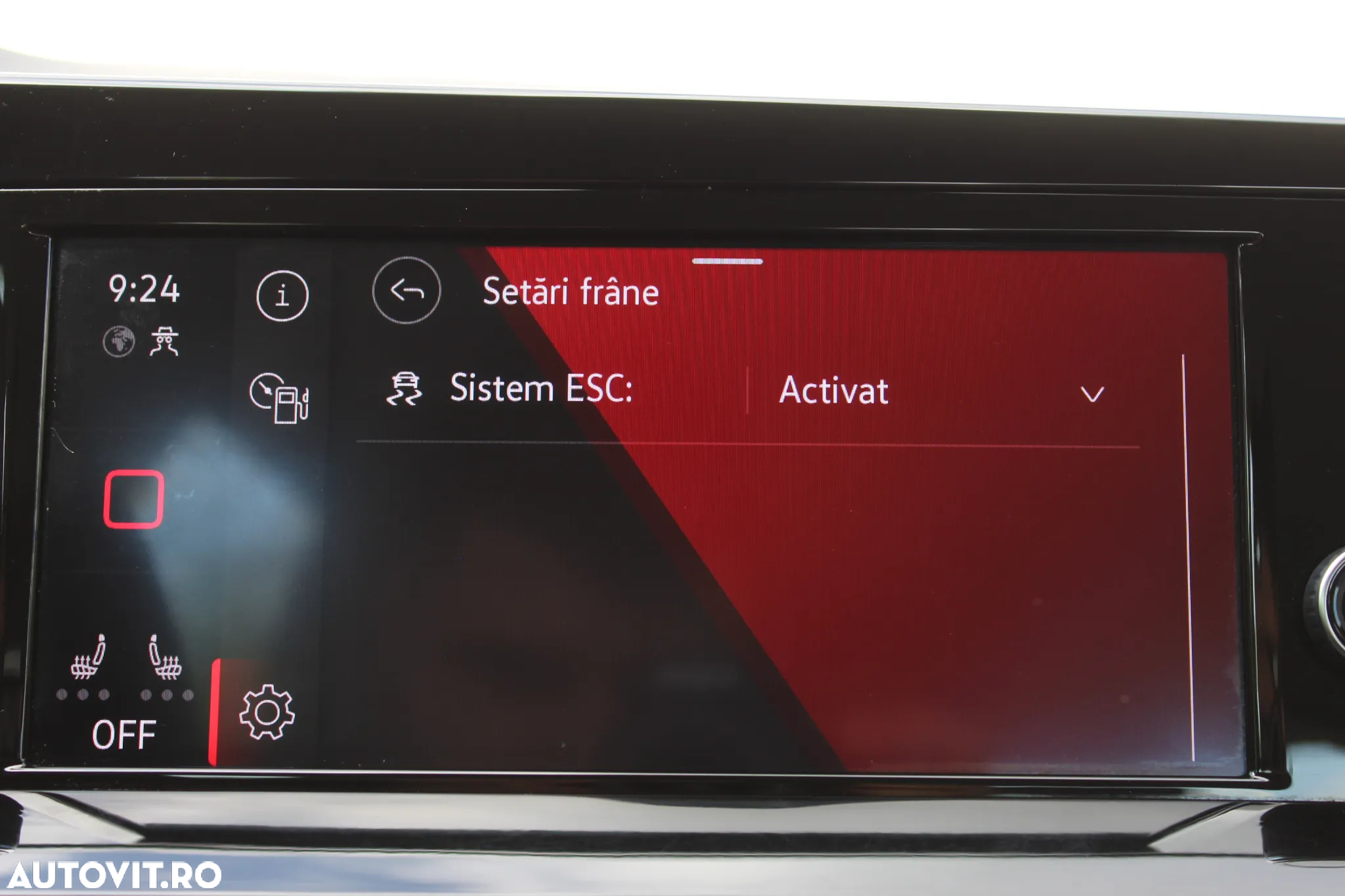 Volkswagen Golf 1.5 eTSI ACT DSG MHEV Life - 29