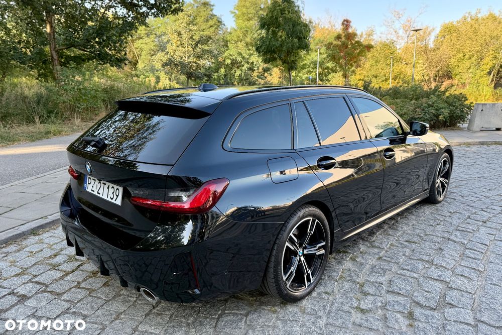BMW Seria 3 320d xDrive M Sport sport - 4