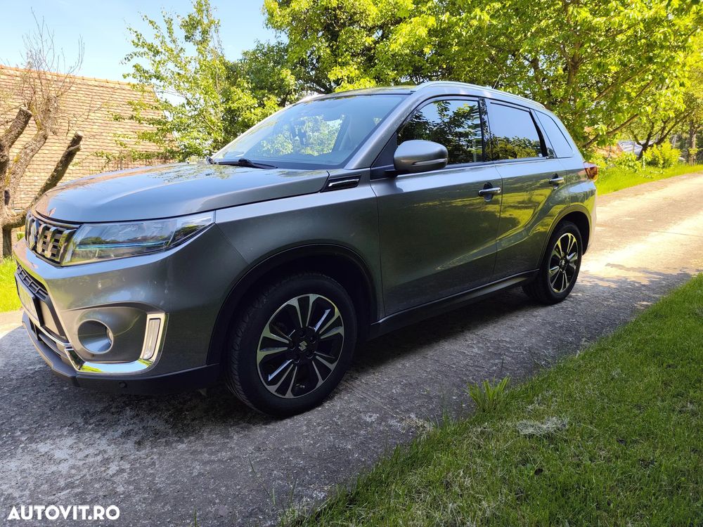 Suzuki Vitara 1.4 Boosterjet MHEV Spirit - 3