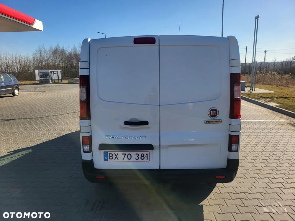 Opel Vivaro - 11