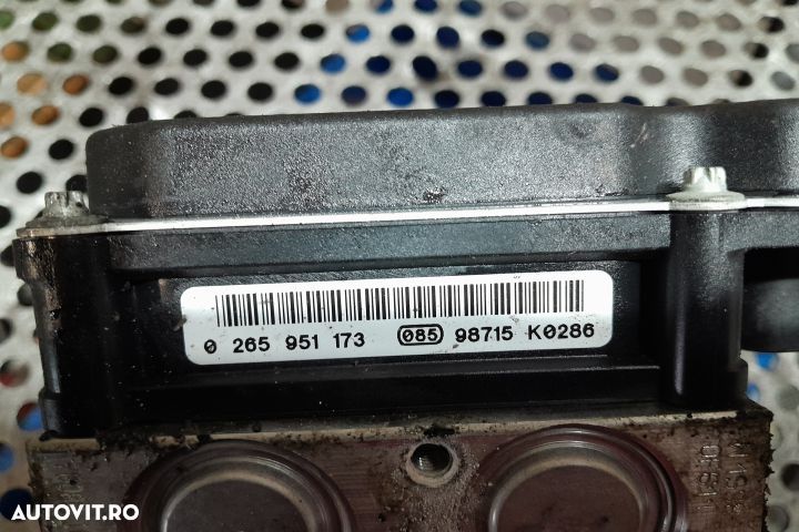 Pompa ABS 8K0907379AK / 0265951173 / 8K0614517CP 8K0907379AK / 026595 - 5