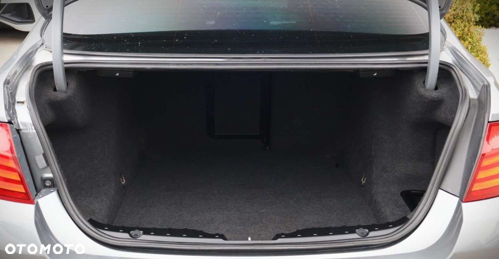 BMW Seria 5 - 22