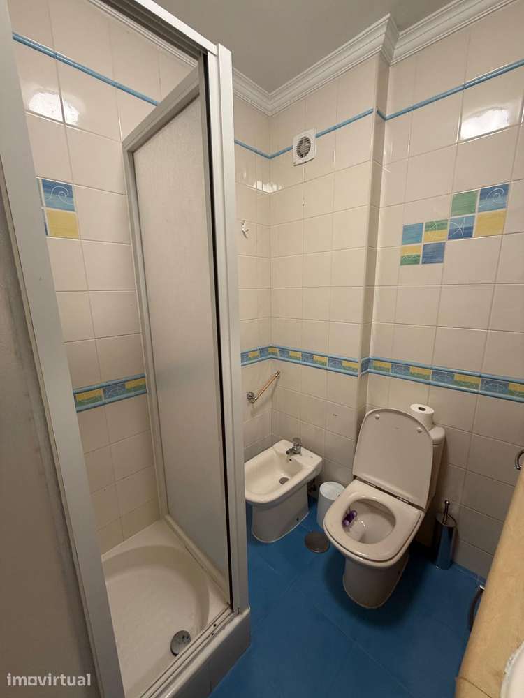 Apartamento T1 mobilado a dois passos da praia – Praia da Areia Branca - Grande imagem: 4/18