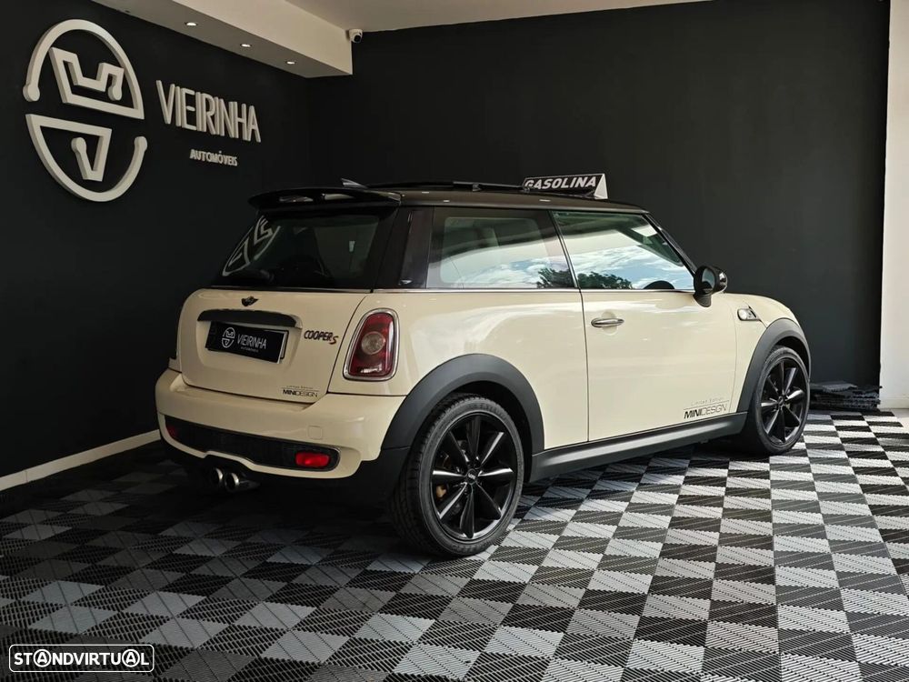 MINI 3 Portas Cooper S - 22