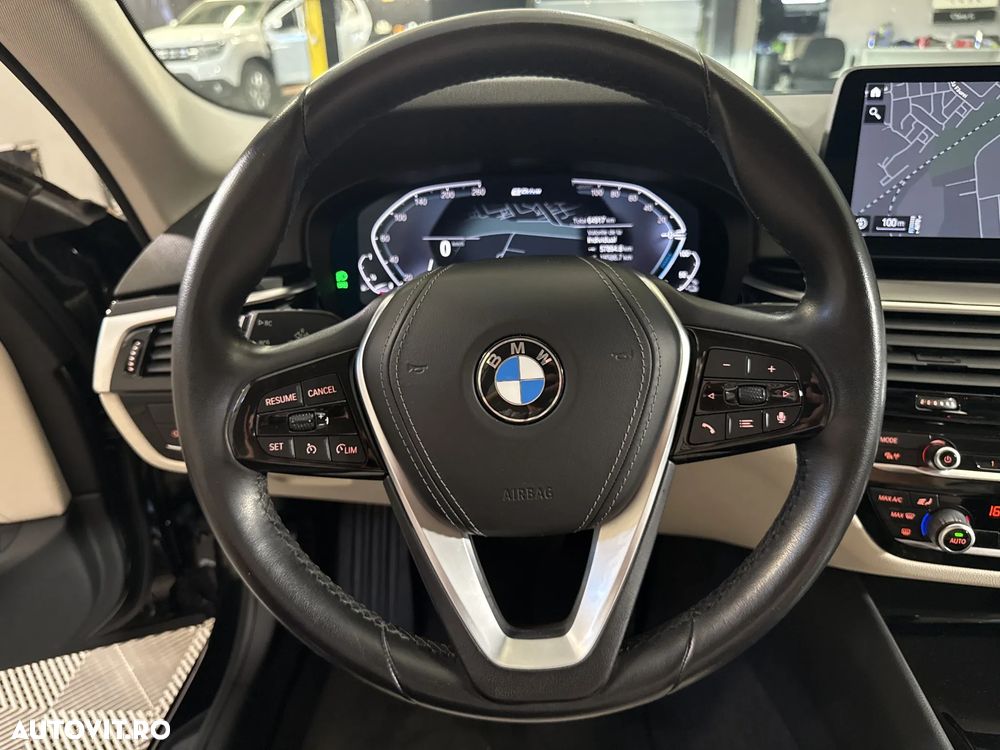 BMW Seria 5 - 17
