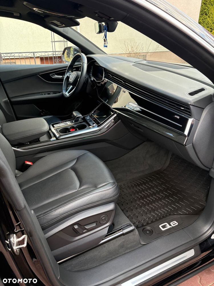 Audi Q8 55 TFSI quattro tiptronic - 6