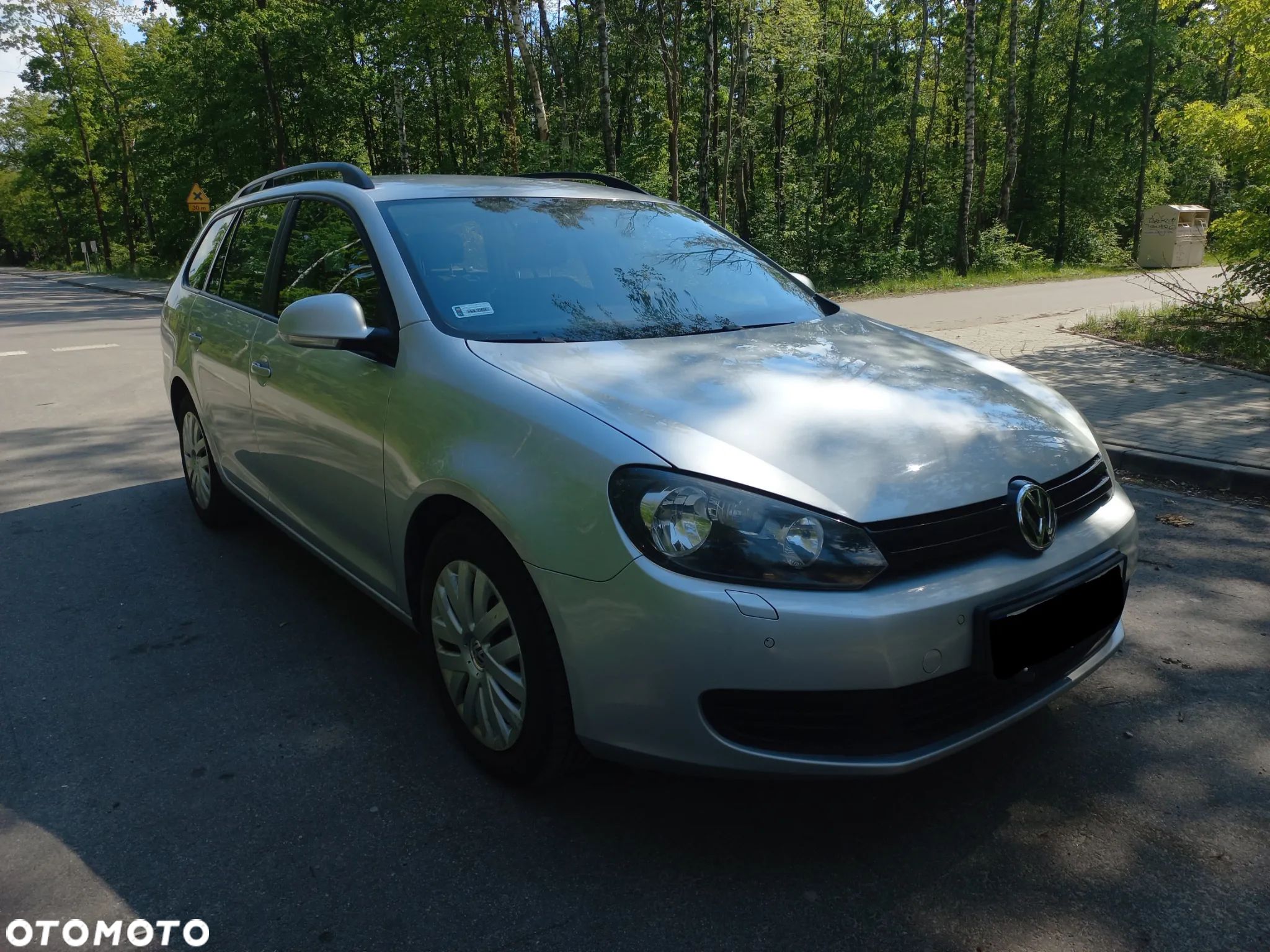 Volkswagen Golf VI 1.6 TDI Trendline - 1