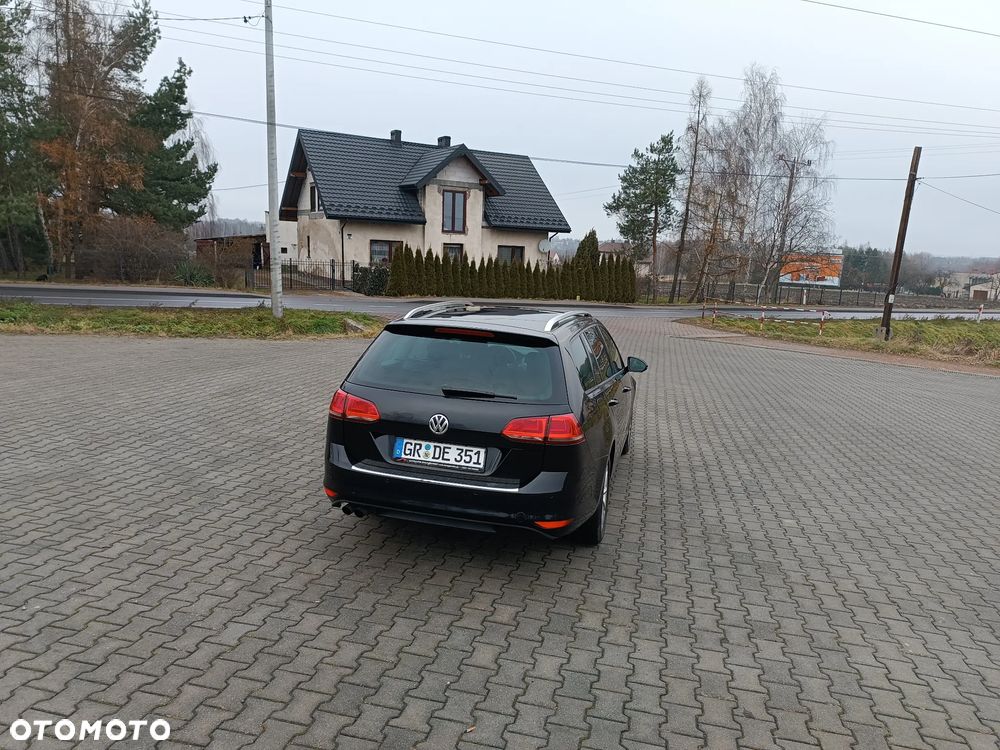 Volkswagen Golf 2.0 TDI BlueMotion Technology Lounge - 6