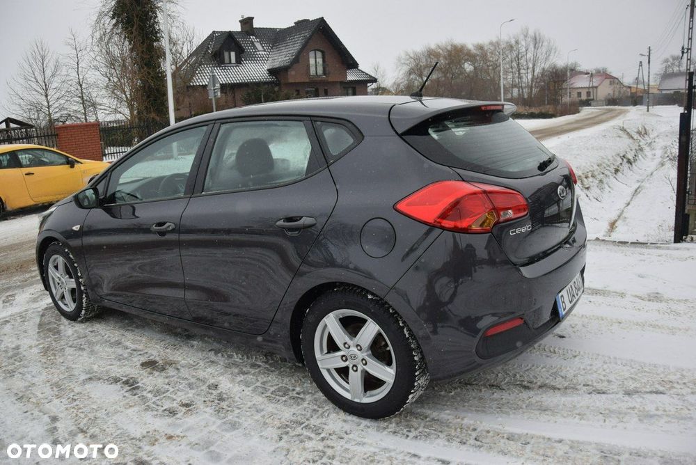 Kia Ceed 1.4 CVVT Edition 7 - 13
