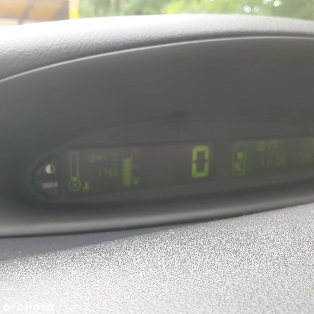 Citroën Xsara Picasso - 11