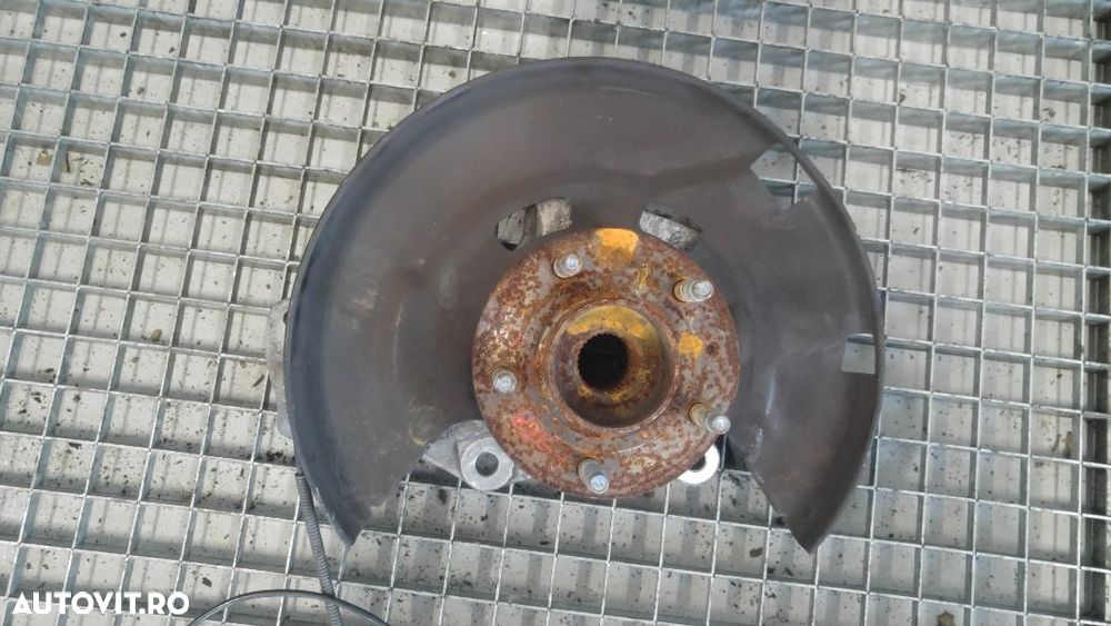 fuzeta stanga fata opel astra j sport 13248528lh - 2