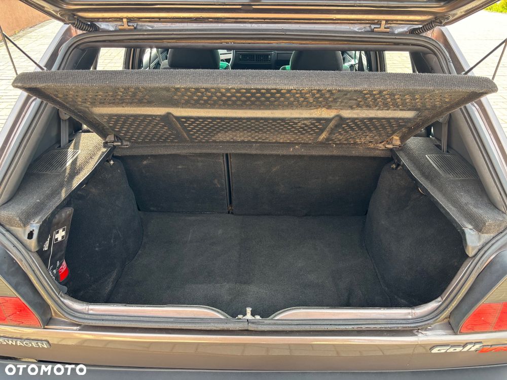 Volkswagen Golf 1.8 GTI G60 - 26