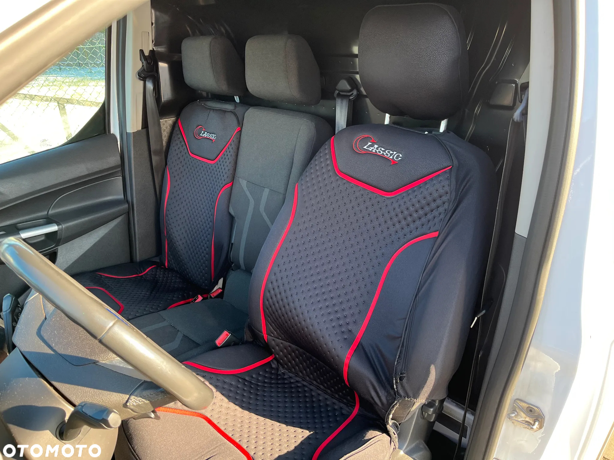 Ford Transit Connect - 15