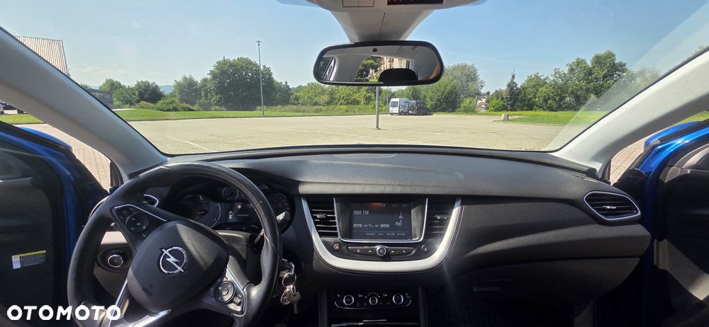 Opel Grandland X 1.2 T GPF Enjoy S&S - 12