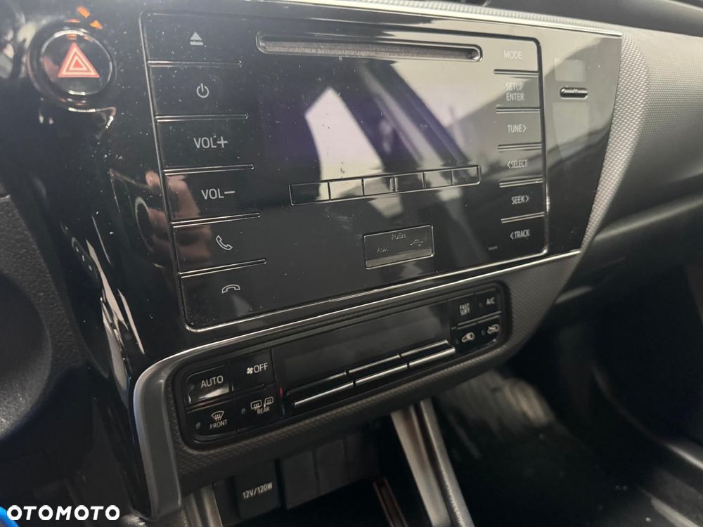 Toyota Auris 1.6 Comfort - 21