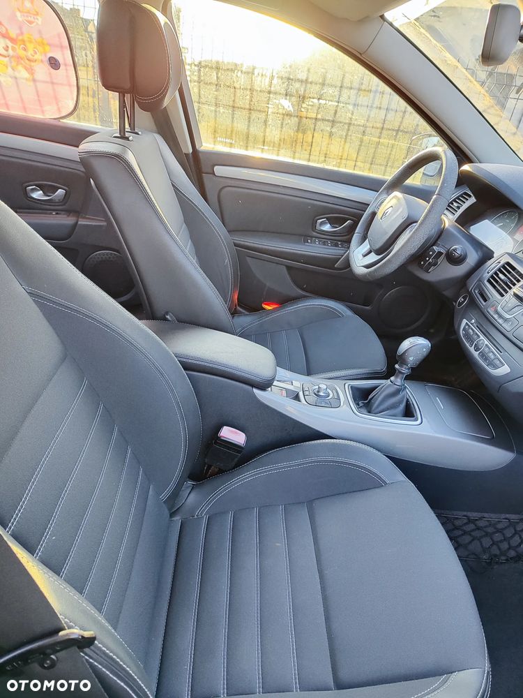 Renault Laguna 2.0 dCi Tech Run - 22