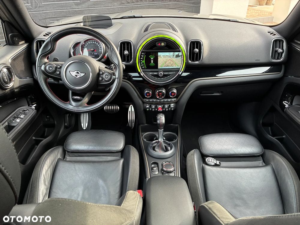 MINI John Cooper Works ALL4 sport - 29