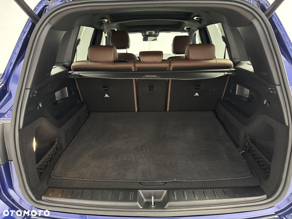 Mercedes-Benz GLB 200 d 4-Matic AMG Line 8G-DCT - 24