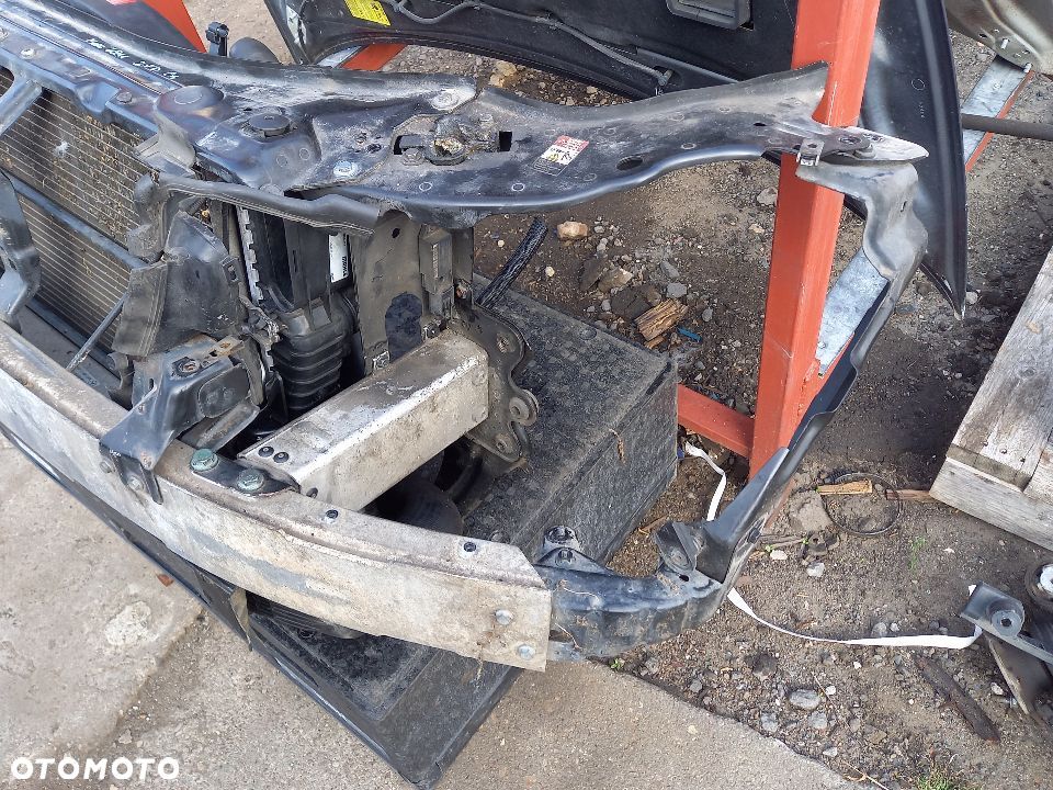 PAS PRZÓD PRZEDNI MERCEDES W211 2.7 CDI 02-06R - 2